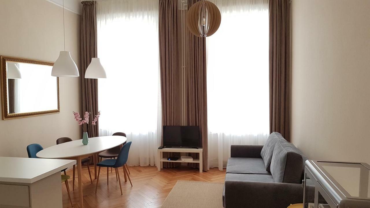 Cbs Apartments Budapest Exteriör bild
